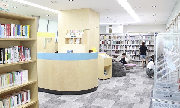 한국자산관리공사의 캠코 열린도서관. 부산 문현동 부산국제금융센터 3층에 있다. 사진제공=자산관리공사